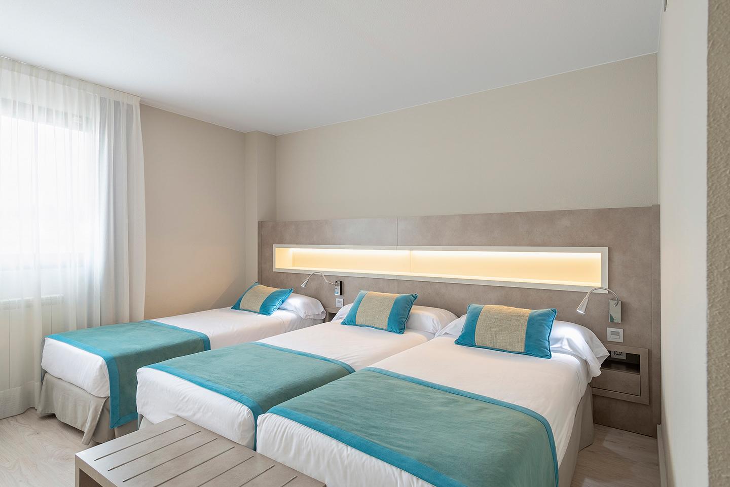 Hotel & Spa Real ฮากา ภายนอก รูปภาพ