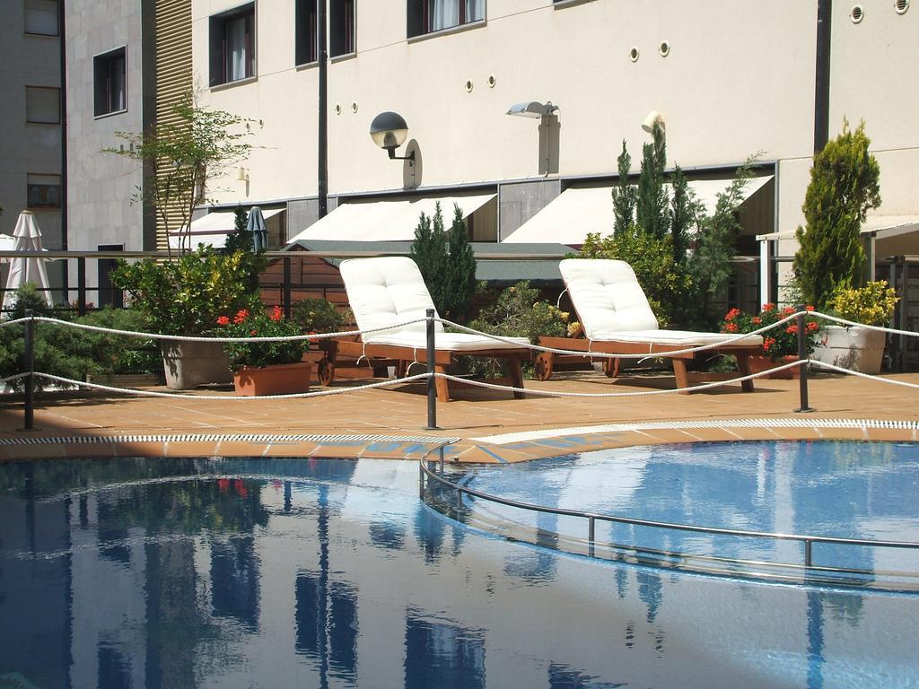 Hotel & Spa Real ฮากา ภายนอก รูปภาพ